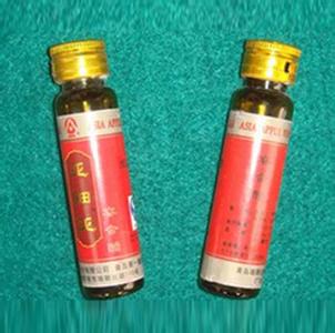 Mesin Pelabelan Botol Botol Anggur Sepenuhnya Otomatis 220V 2kw Pengoperasian yang Mudah