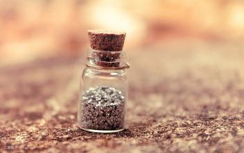 Kecepatan tinggi SUS304 Economy Mesin pelabelan botol dan botol otomatis untuk perekat stiker