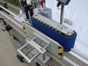 Mesin pelabelan botol bulat otomatis untuk lem non-kering, mesin pelabelan kotak kayu / ekspor untuk CE