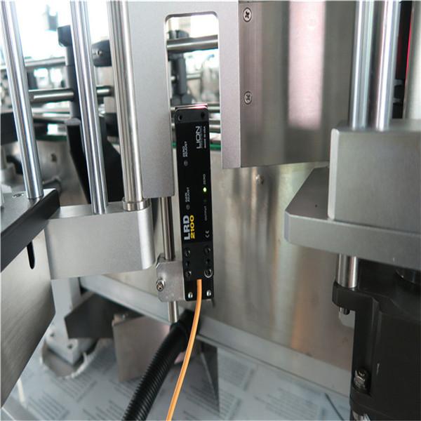 Mesin Pelabelan Otomatis Botol Rond Untuk Minuman / Bahan Kimia Harian