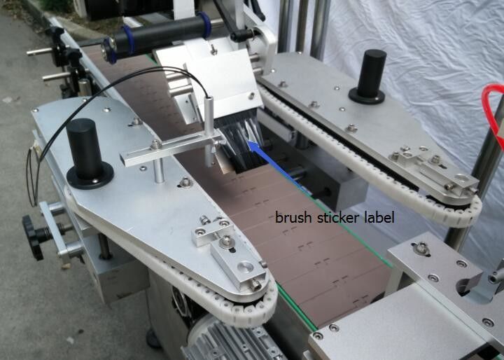 Cina HIG otomatis mesin pelabelan stiker botol bulat untuk botol bir berbicara motor pemasok merek GPG