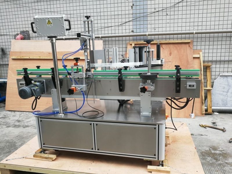 Cina Standar Mesin Pelabelan Botol Bulat Otomatis Pemasok Depan dan Belakang